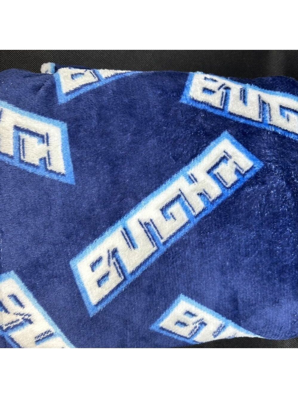 Bugha Gamer throw